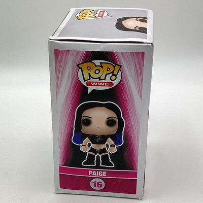 Funko Pop! WWE - Paige (Damaged)