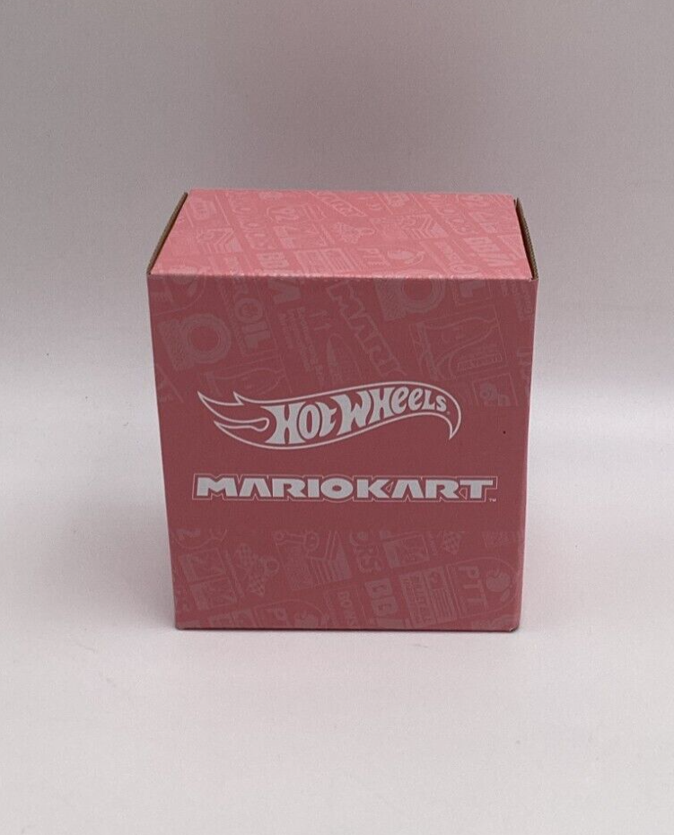 Hot Wheels Mario Kart™ Pink store Gold Peach Vehicle SDCC 2022 new sealed in box