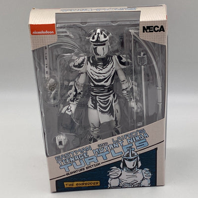 Teenage Mutant Ninja Turtles (Mirage Comics) – 7” Scale Action Figure – The Shredder (Black and White Variant)