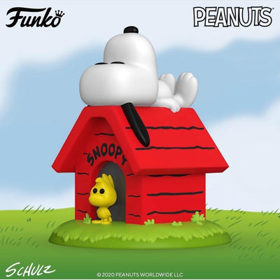 Funko Pop! Deluxe - Snoopy on Doghouse
